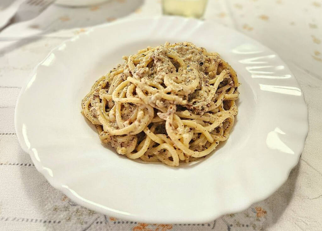Receta de Pasta a la Gonzaga tradicional de Mantua con ingredientes italianos auténticos.