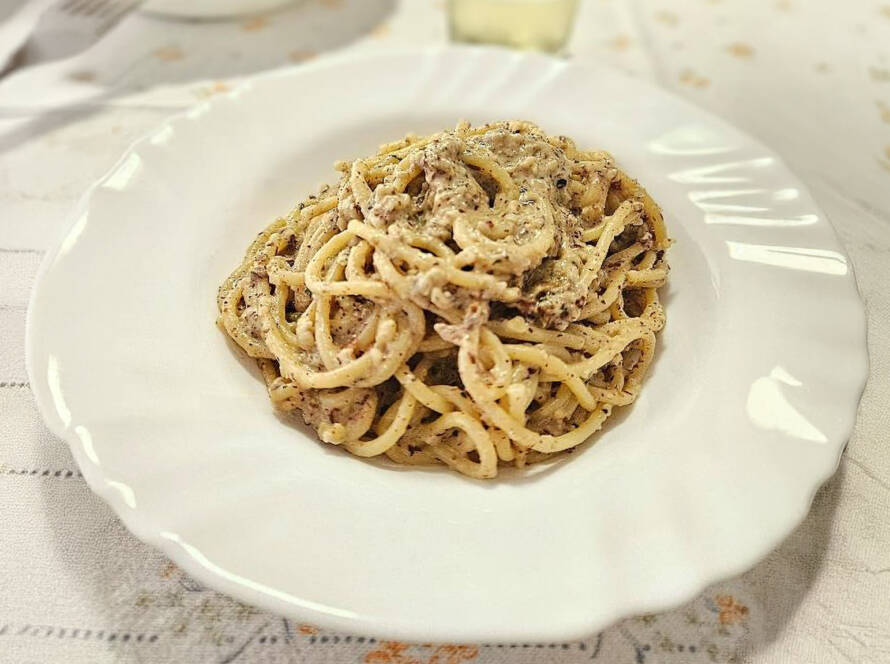 Receta de Pasta a la Gonzaga tradicional de Mantua con ingredientes italianos auténticos.