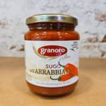Salsa alla Arrabbiata Granoro en frasco de cristal con tomates y guindillas