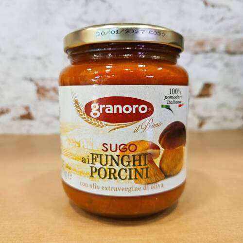 Salsa ai Funghi Porcini Granoro en frasco con setas y crema de tomate
