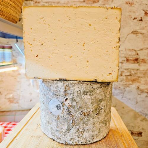 queso castelrosso del piemonte queso italiano artesanal
