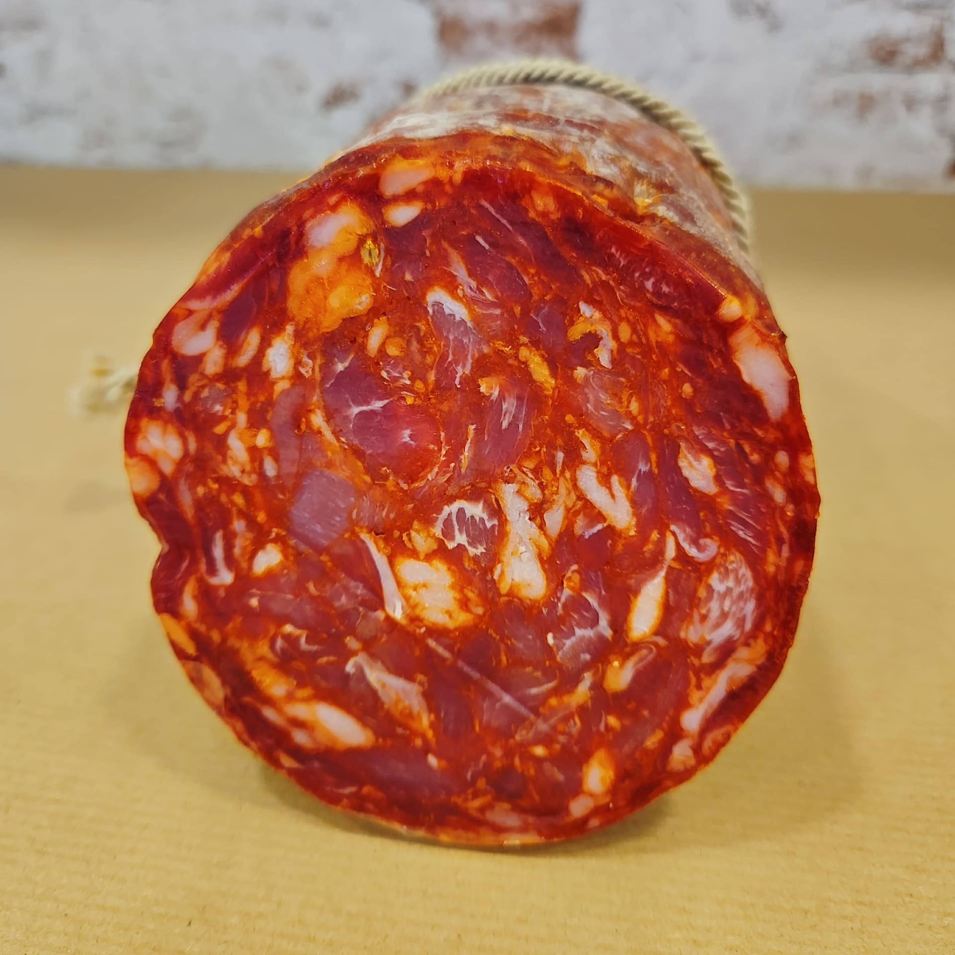 ventricina piccante italiana salami picante artesanal